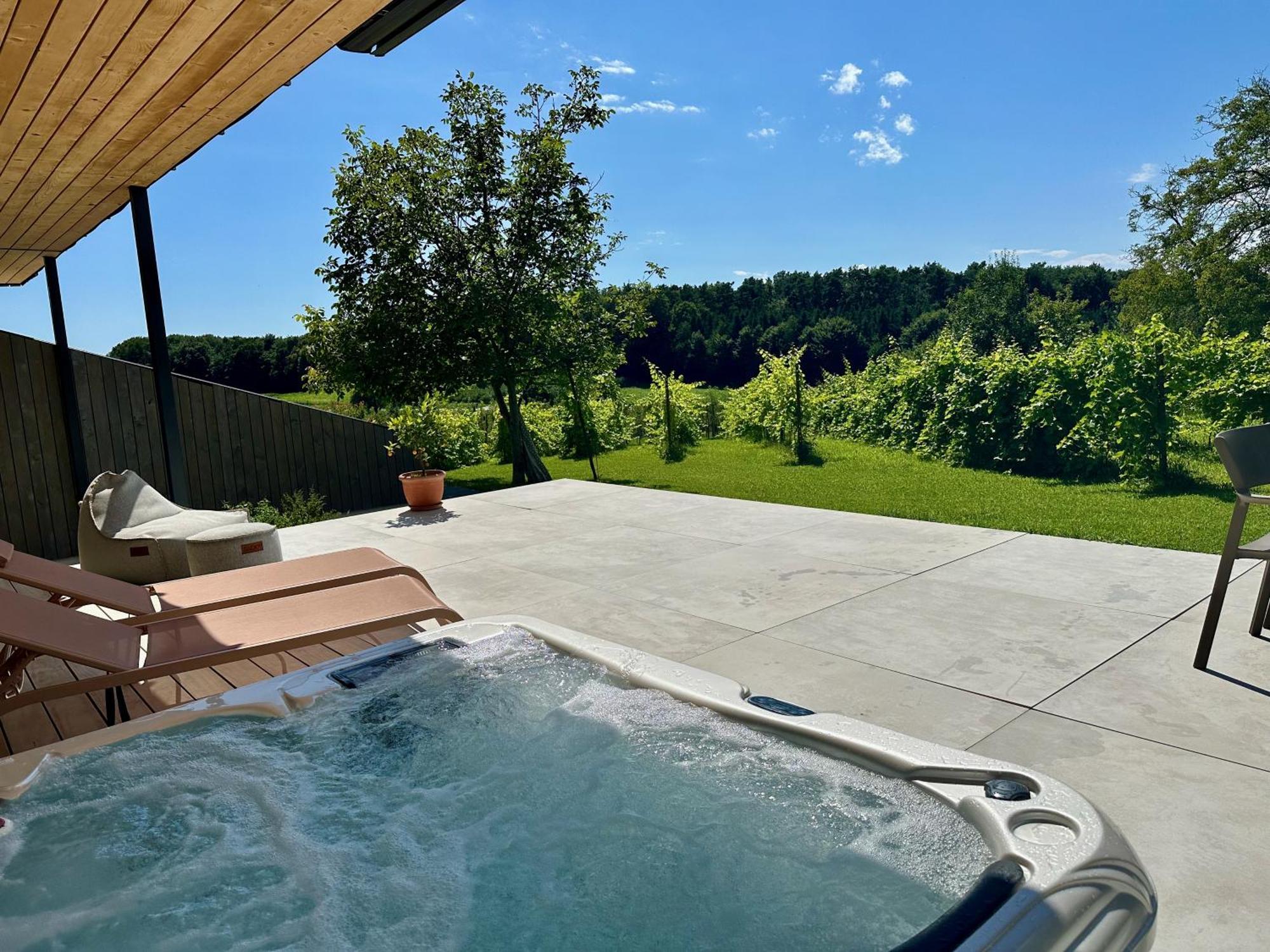 Lind Fruchtreich Apartment Sebersdorf Bagian luar foto